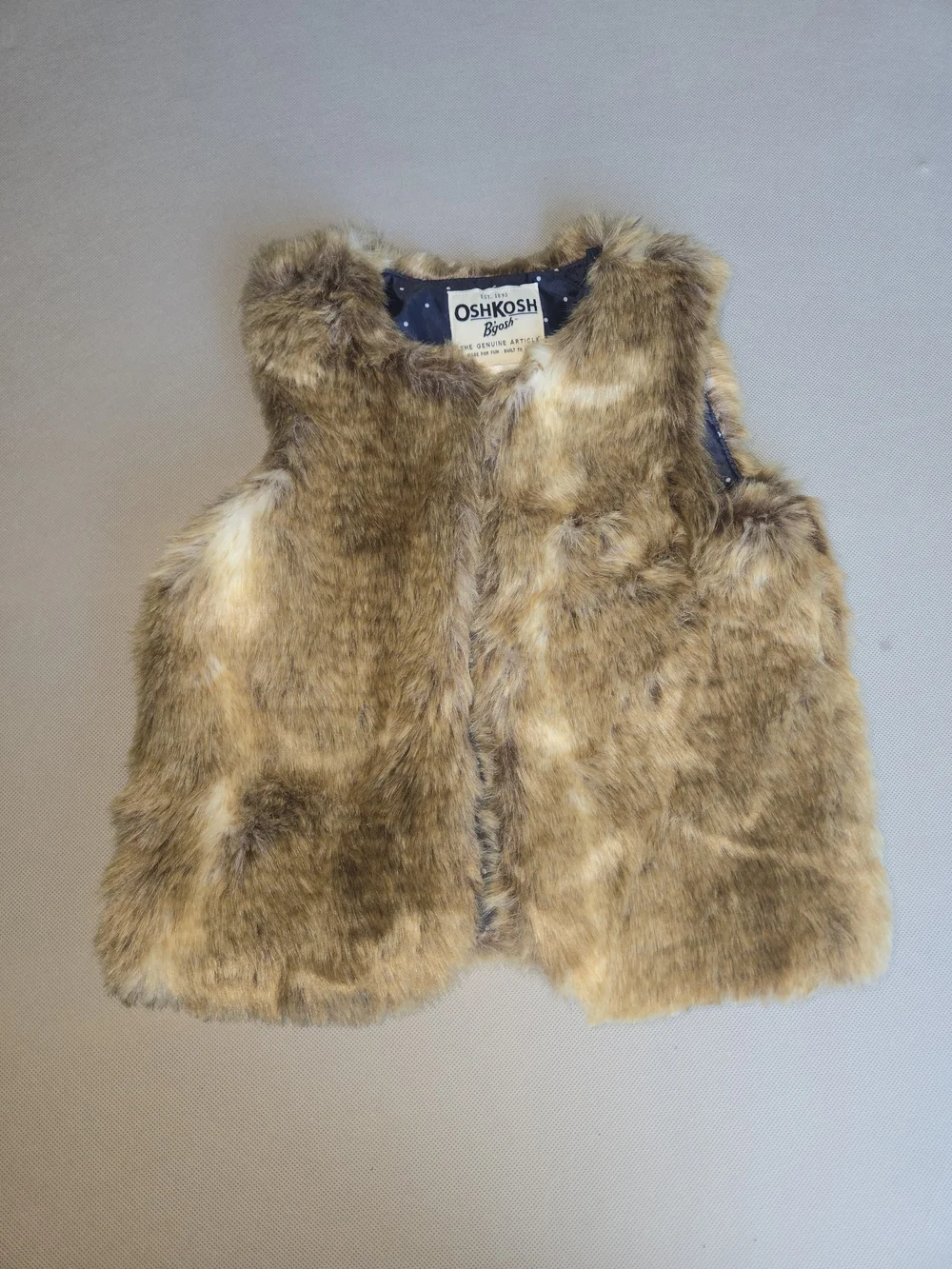 OshKosh B'gosh Faux Fur Vest Girl Size 4T Brown Soft Warm Quality Winter Clothi